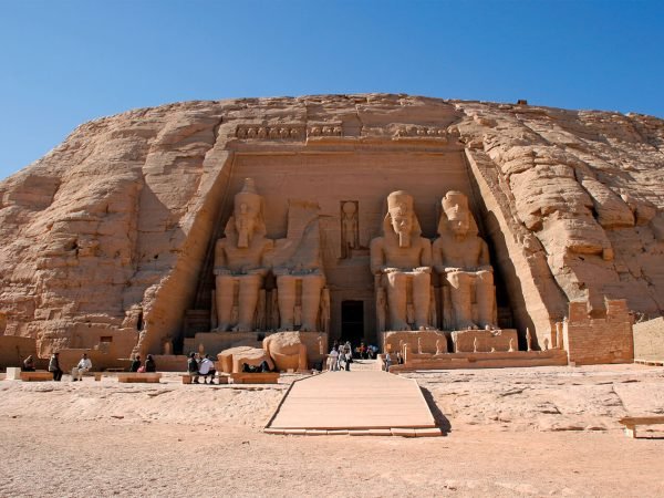 A-wonderful-picture-of-Abu-Simbel-Temple-in-Aswan